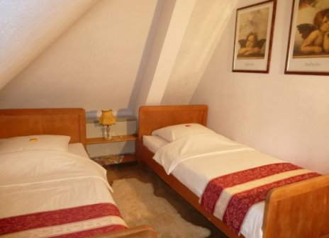 Ettlingen Innenstadt Doppelzimmer  Getrennte Bette