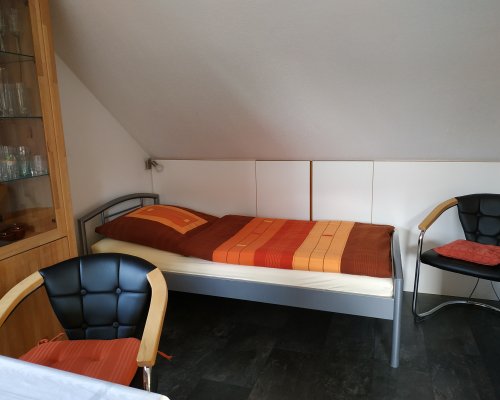 Karlsruhe, Remchingen, Einzelbett