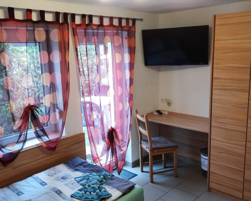 Karlsruhe Walzbachtal Jöhlingen Monteurzimmer Doppelzimmer