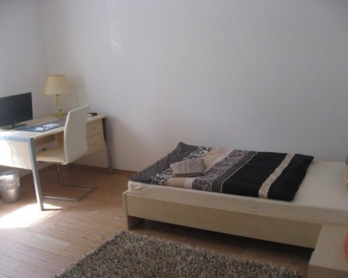 Main Taunus Kreis Schwalbach Schoenes Appartement 