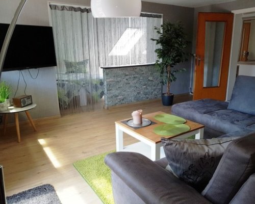 Karlsruhe Ferienwohnung großes Wohnzimmer