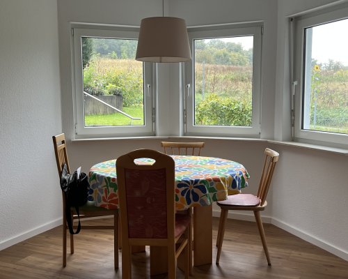 Ettlingen Ferienwohnung Esstisch