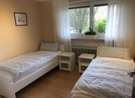  Ferienwohnung mit getrennten Betten in Höchberg