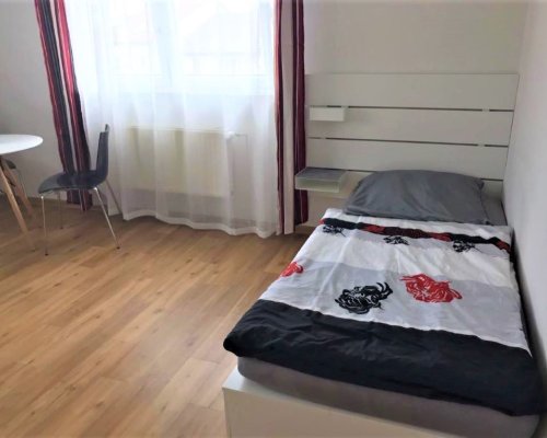 Zwei Zimmer Wohnung in Stuttgart Köngenjpg