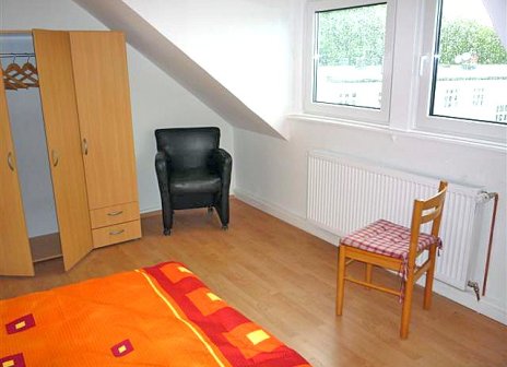 Düsseldorf Benrath Appartment mit zwei Doppelzimme