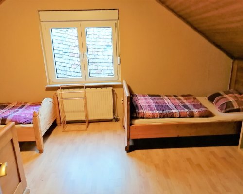 Bodenheim bei Mainz 3-Bettzimmer in großer Ferienw