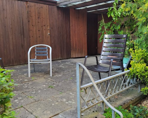 Einzelzimmer mit kochmöglichkeit im UG- Ludwigsburg Möglingen