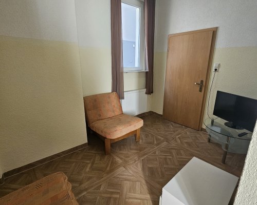Wohnung für Monteure mit Garage in Stuttgart-Süd